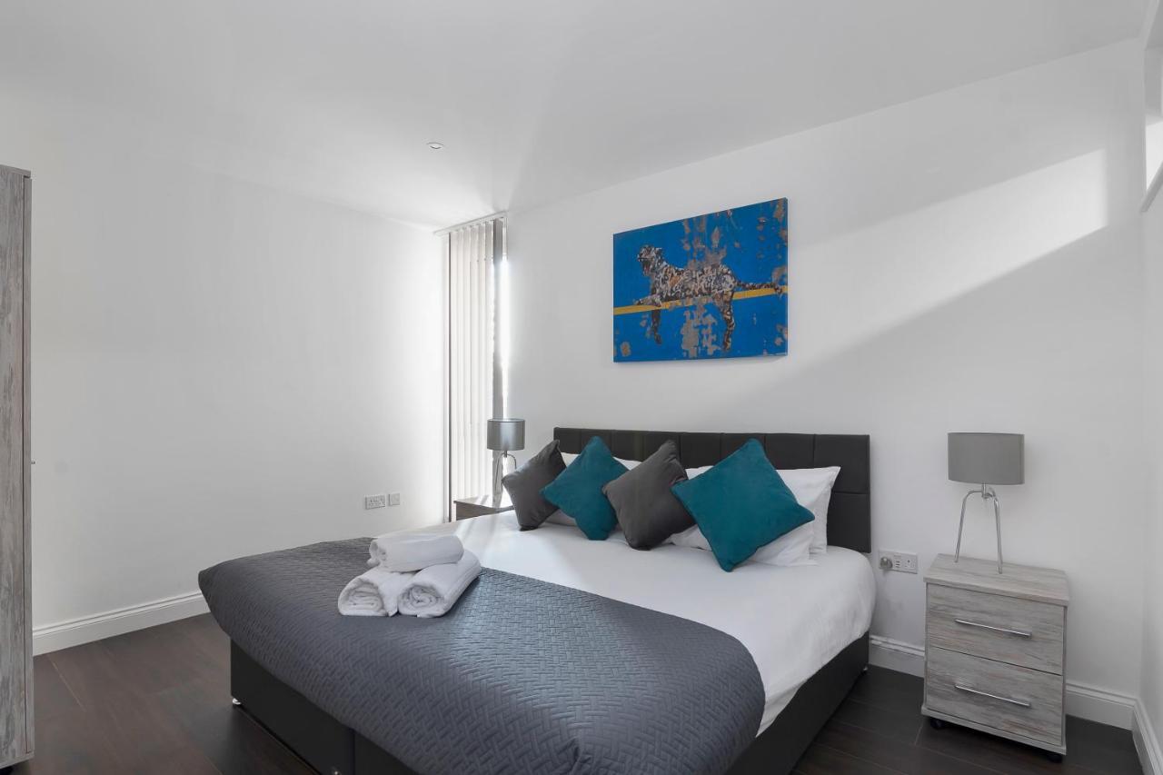 Spacious, Bright & Modern 1 & 2 Bed Apartments At Sligo House - Central Watford Watford  Exterior foto