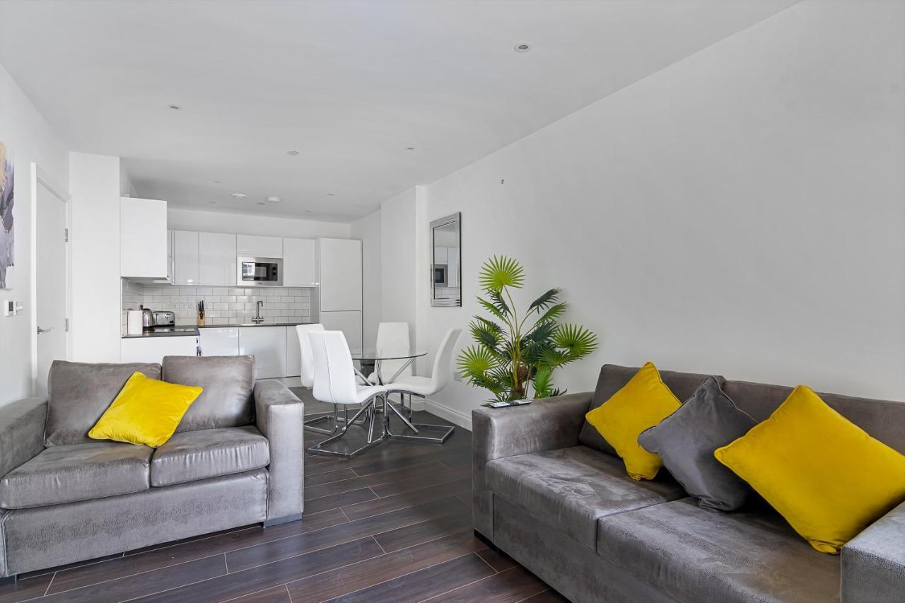 Spacious, Bright & Modern 1 & 2 Bed Apartments At Sligo House - Central Watford Watford  Exterior foto